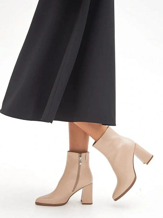 Женские ботильоны SOFIA-ALEXANDRA пудровые, артикул 17E-ZH743-L991-3Y