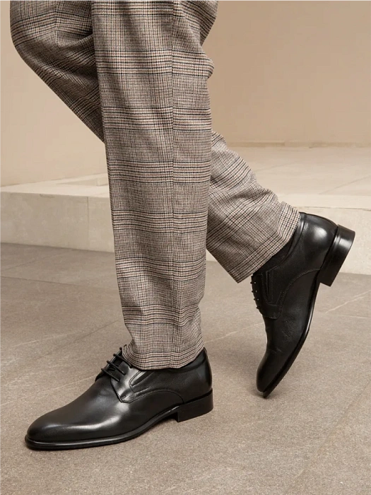 Мужские туфли BRUNO RENZONI  черные, артикул 24242-457-C515