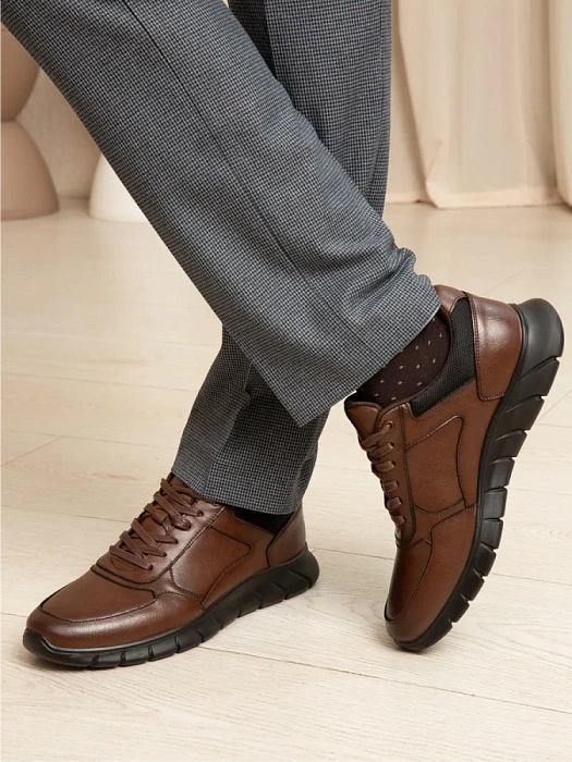 Мужские кроссовки BRUNO RENZONI  коричневые, артикул DSHD-DM003