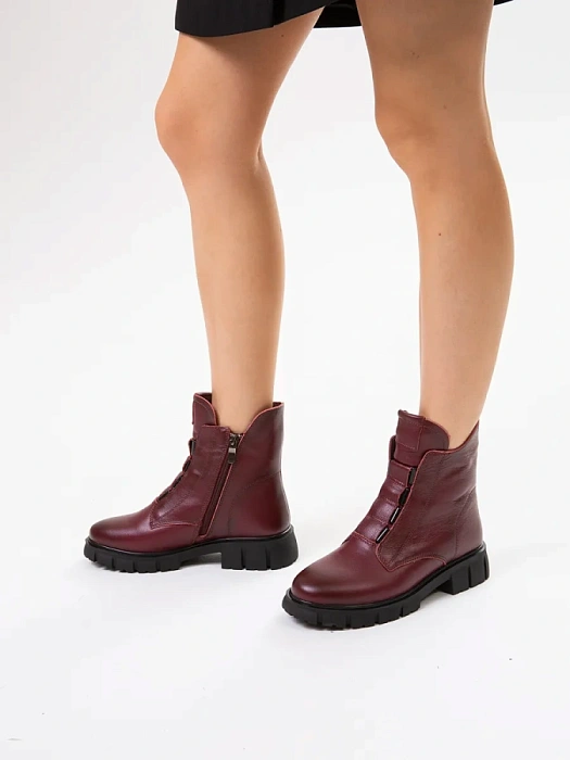 Женские ботинки Donna Daniella  бордовые, артикул C1039-012