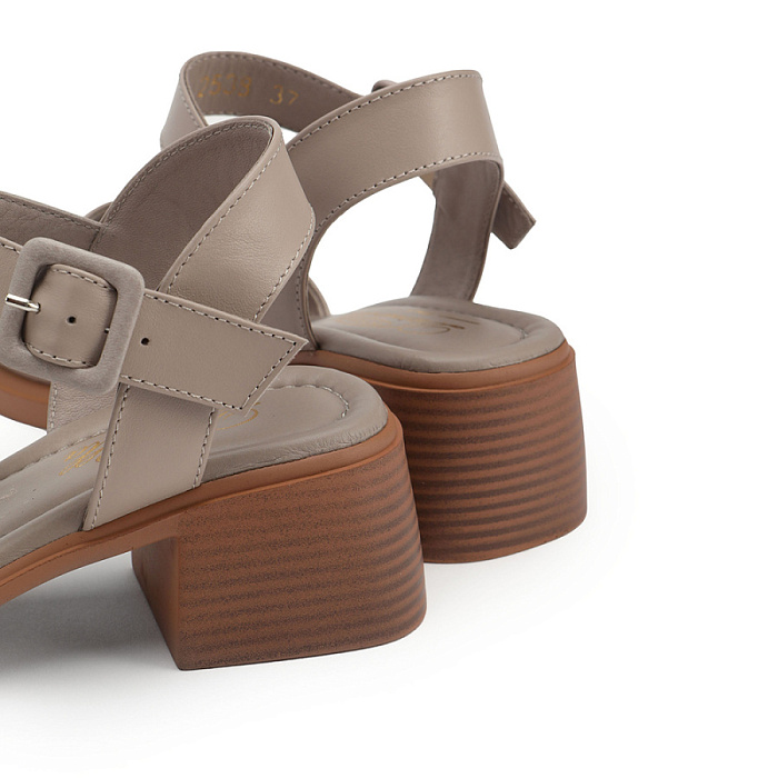 Женские босоножки  Donna Daniella  бежевые, артикул DD-G-171-25-38_vison