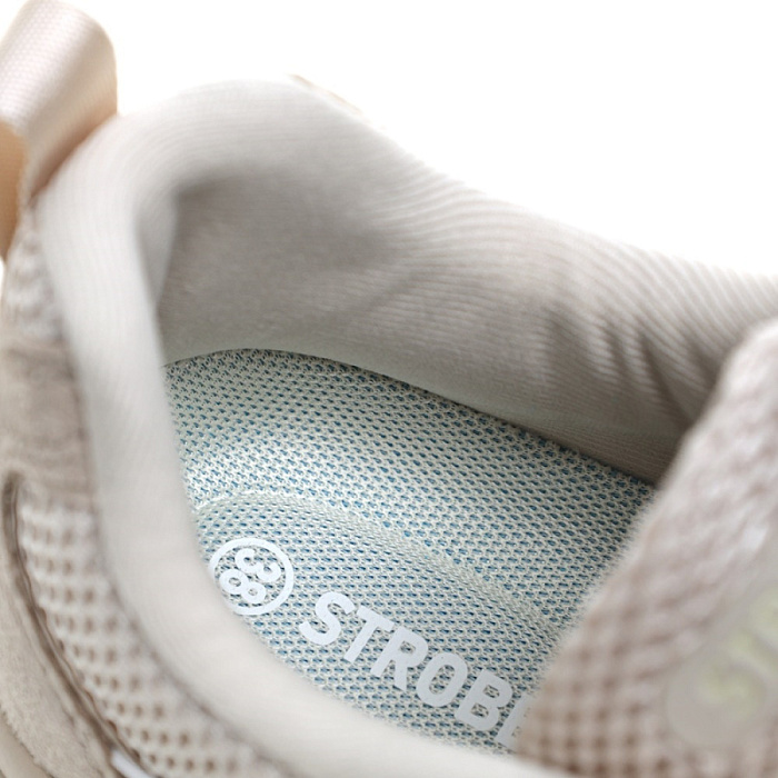 Женские кроссовки STROBBS бежевые, артикул F7400-16