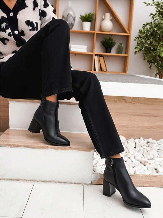 Женские ботильоны FEDERICA RODARI черные, артикул 38E-Z08-A31