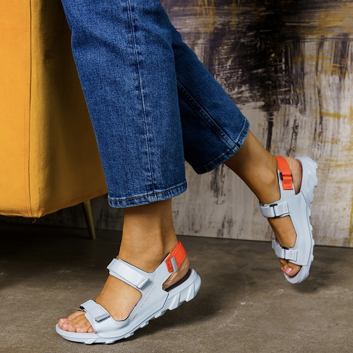 Женские сандалии ECCO голубые, артикул 824753/60566