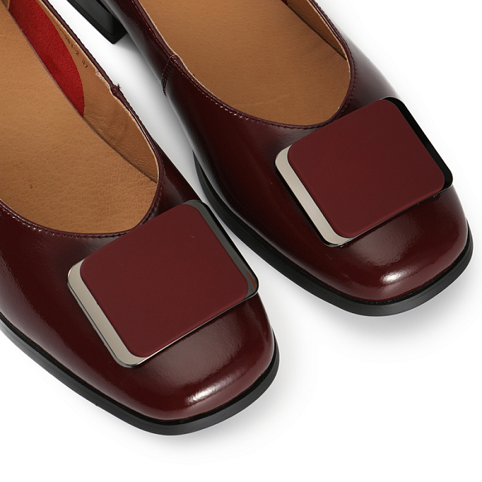 Женские балетки Donna Daniella  бордовые, артикул ALS25-HWLC3-061-2