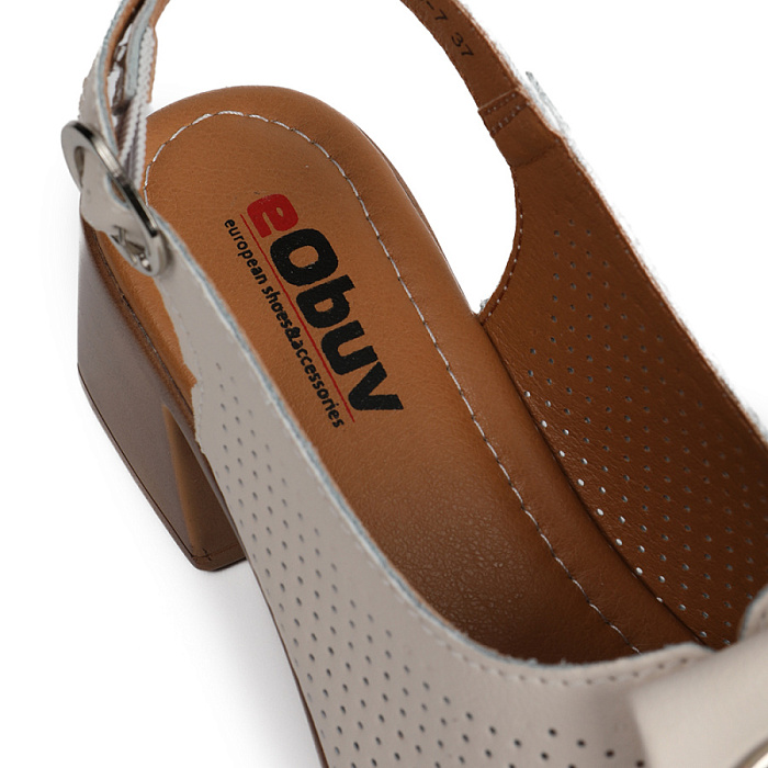 Женские босоножки  eObuv бежевые, артикул 703603-7