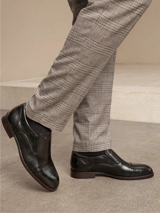 Мужские туфли BRUNO RENZONI  черные, артикул J3032-10-A33