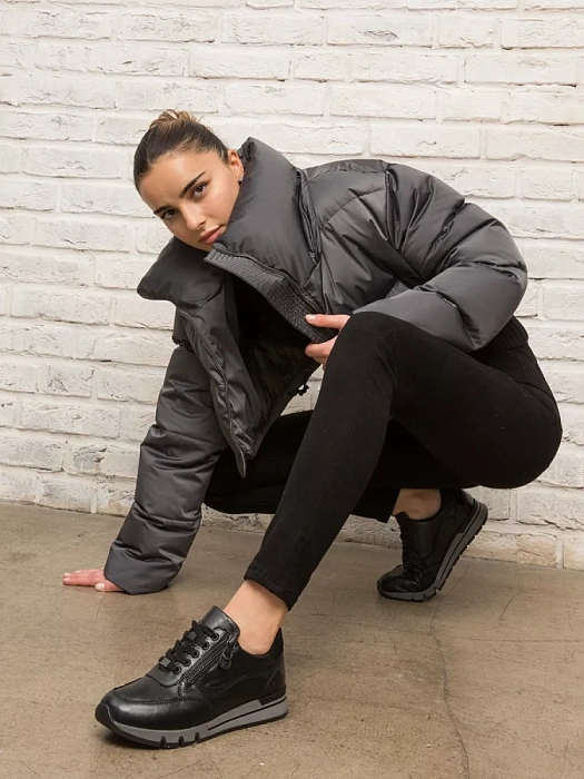 Женские кроссовки CAPRICE черные, артикул 9-23702-41-040