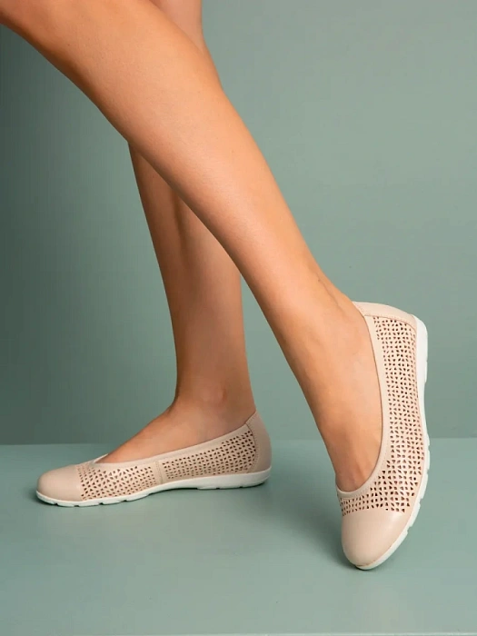 Женские балетки CAPRICE бежевые, артикул 9-22151-42-140