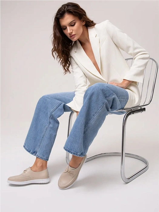 Женские туфли Donna Daniella  бежевые, артикул 53E-80719-2