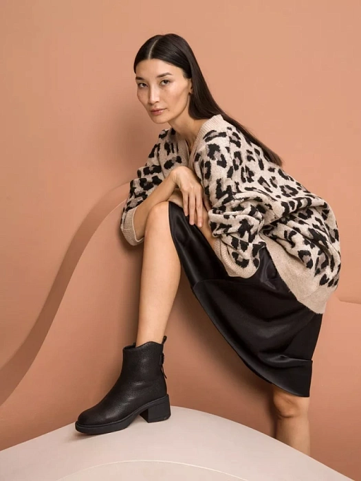 Женские ботильоны Donna Daniella  черные, артикул A516-010