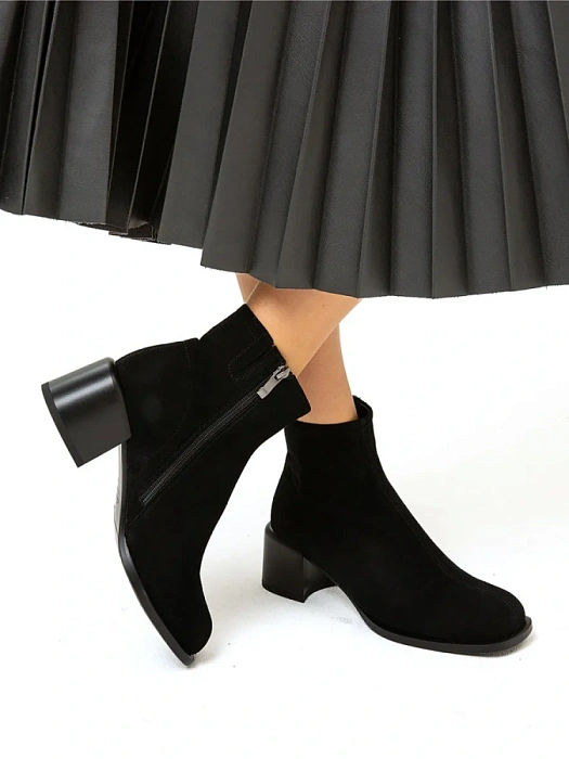 Женские ботильоны SOFIA-ALEXANDRA черные, артикул 17E-16614-H01