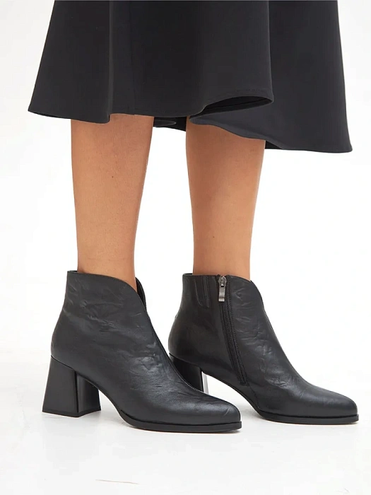 Женские ботильоны SOFIA-ALEXANDRA черные, артикул 17E-17170-F02