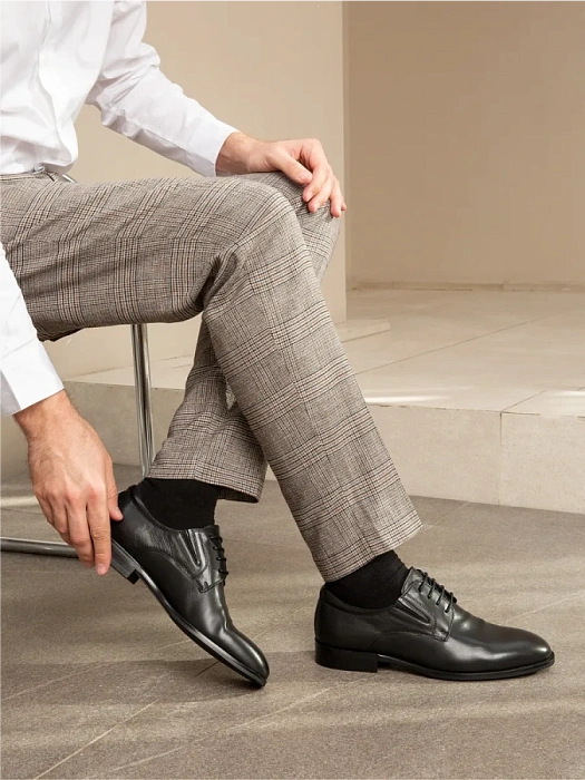 Мужские туфли BRUNO RENZONI  черные, артикул 2465-4-C515