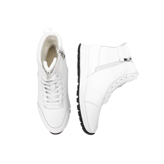 Женские ботинки Donna Daniella  белые, артикул NU412-011