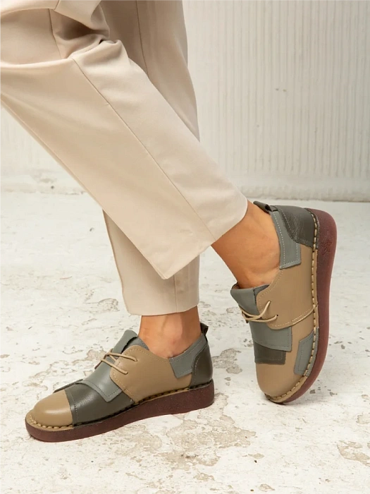 Женские туфли eObuv бежевые, артикул DB8370-3