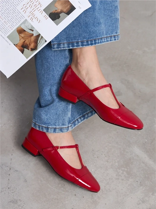 Женские туфли SOFIA-ALEXANDRA красные, артикул 38E-B133-25W