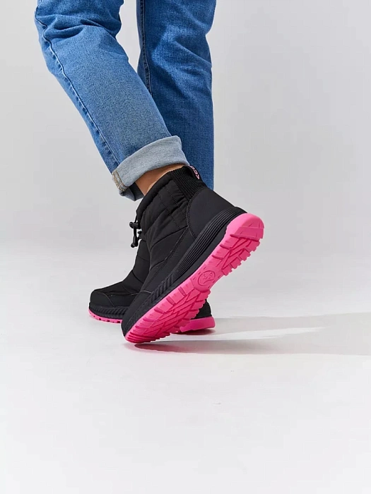 Женские дутики eObuv черные, артикул 138573/15-01EB