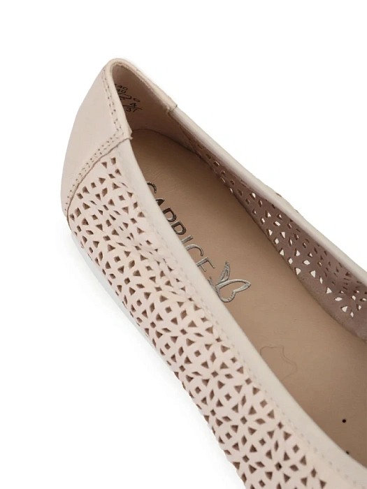 Женские балетки CAPRICE бежевые, артикул 9-22151-42-140