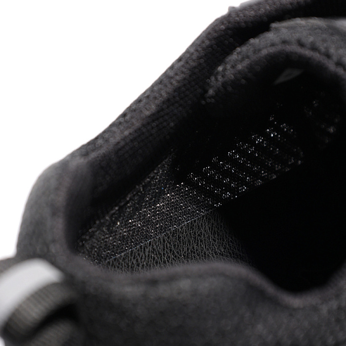 Женские кроссовки Donna Daniella  черные, артикул FL75_B001S-4_BLACK