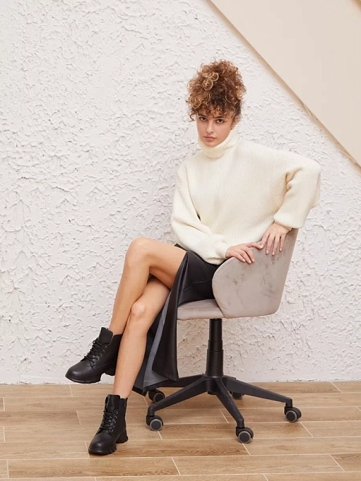 Женские ботинки basic Donna Daniella  черные, артикул NK066-020