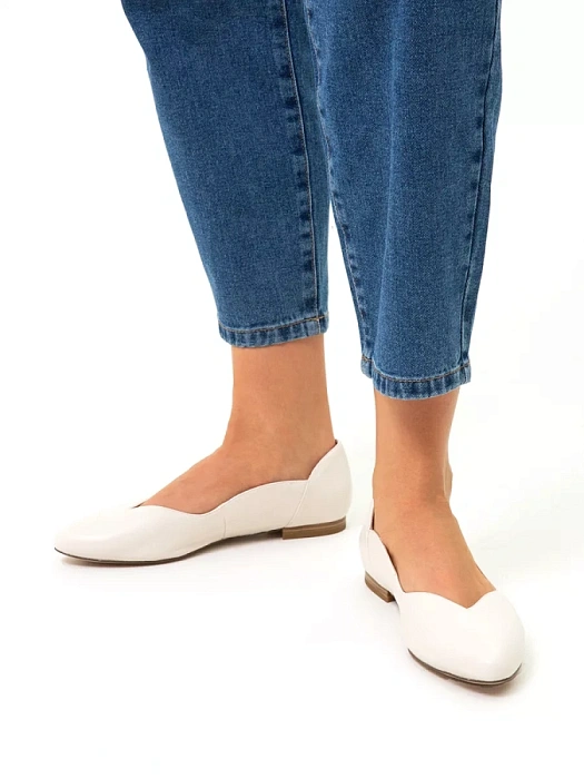 Женские балетки CAPRICE бежевые, артикул 9-22200-42-170