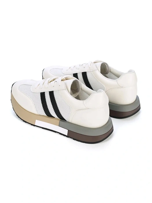 Женские кроссовки FEDERICA RODARI белые, артикул 42E-J401-1A