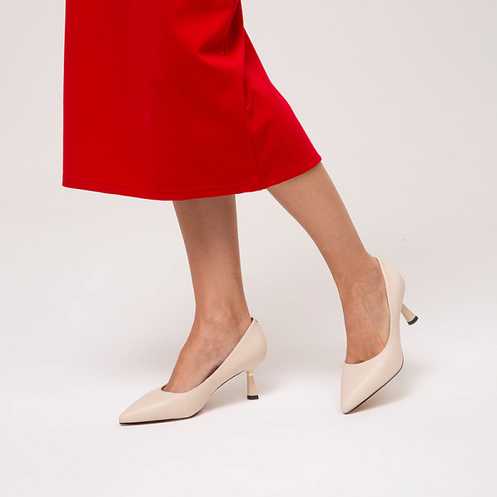 Женские туфли лодочки basic FEDERICA RODARI бежевые, артикул 19E-A1232-635-C213