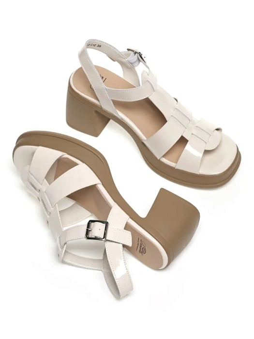 Женские босоножки  Donna Daniella  белые, артикул 41-BME26-15-512-1