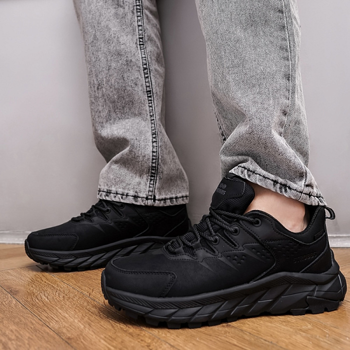 Мужские кроссовки STROBBS черные, артикул C3478-3