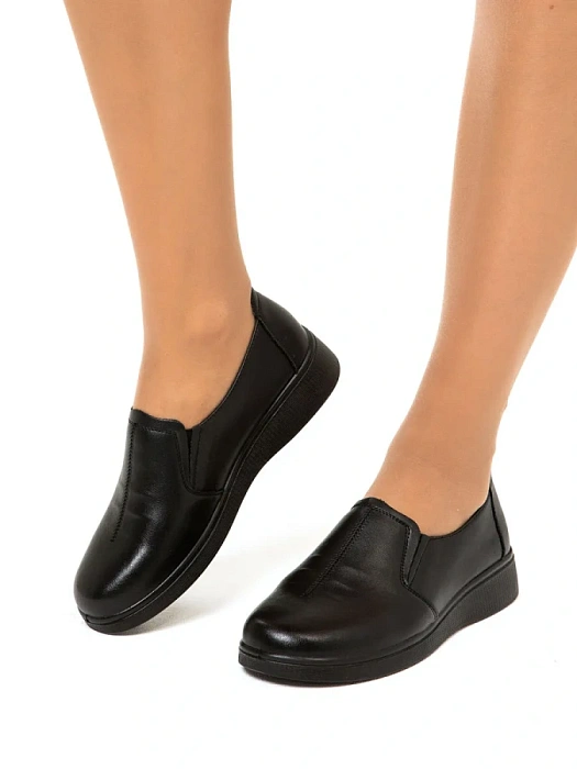 Женские туфли Donna Daniella  черные, артикул EH319-020