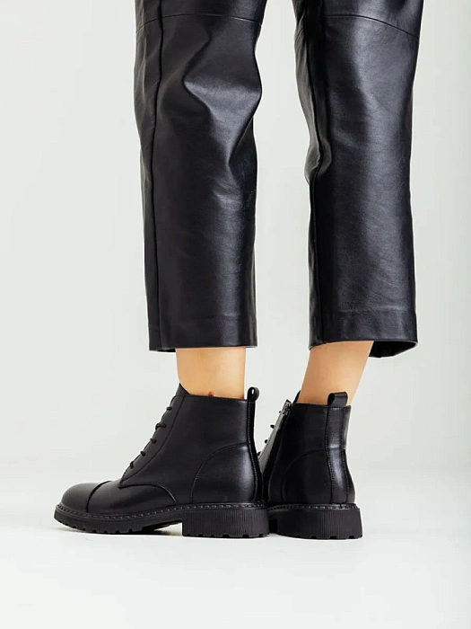 Женские ботинки eObuv черные, артикул 50E-10513-21