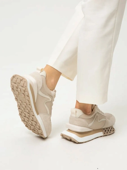 Женские кроссовки SOFIA-ALEXANDRA бежевые, артикул SA16532-WT-1