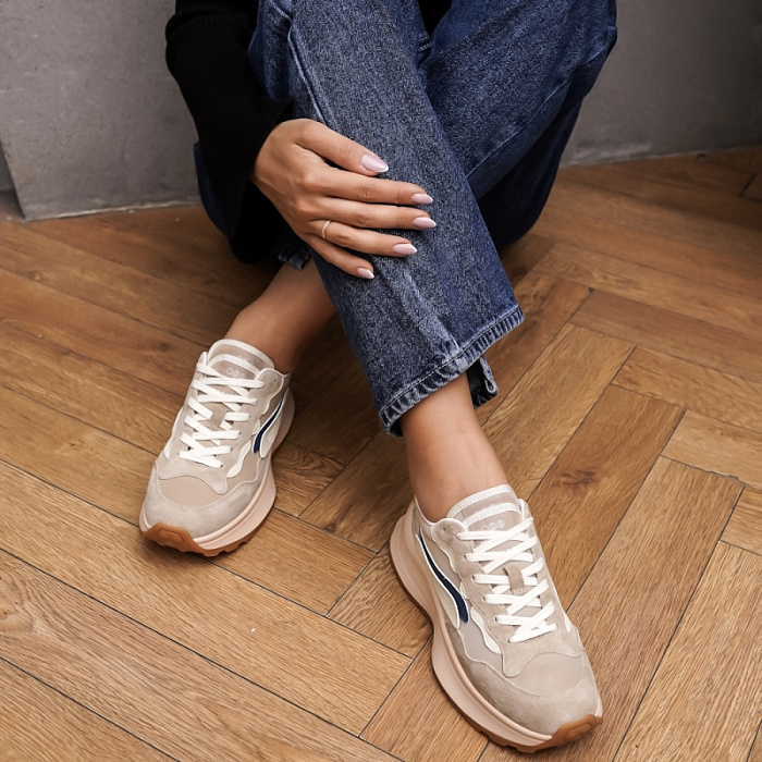 Женские кроссовки STROBBS бежевые, артикул F7388-9