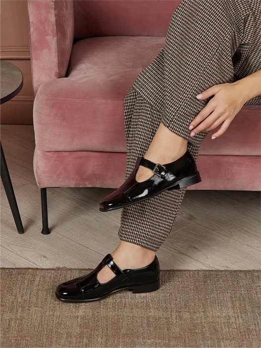 Женские туфли SOFIA-ALEXANDRA черные, артикул 38E-HF1346-25W