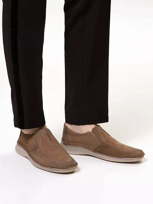 Мужские туфли basic BRUNO RENZONI  бежевые, артикул 013.009