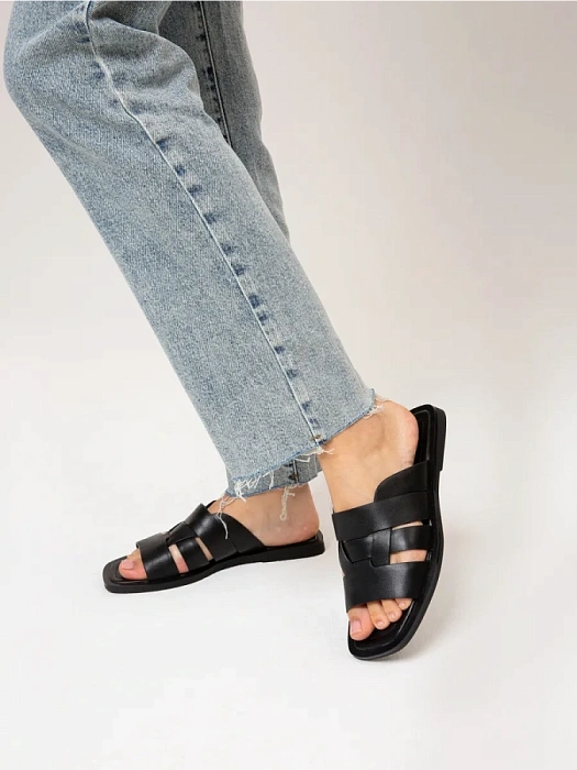 Женские шлепанцы SOFIA-ALEXANDRA черные, артикул SA20567-WL