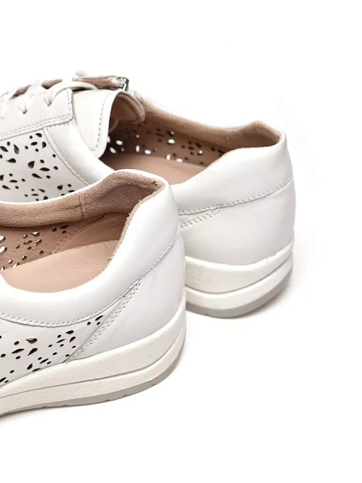 Женские кеды CAPRICE белые, артикул 9-23553-42-102