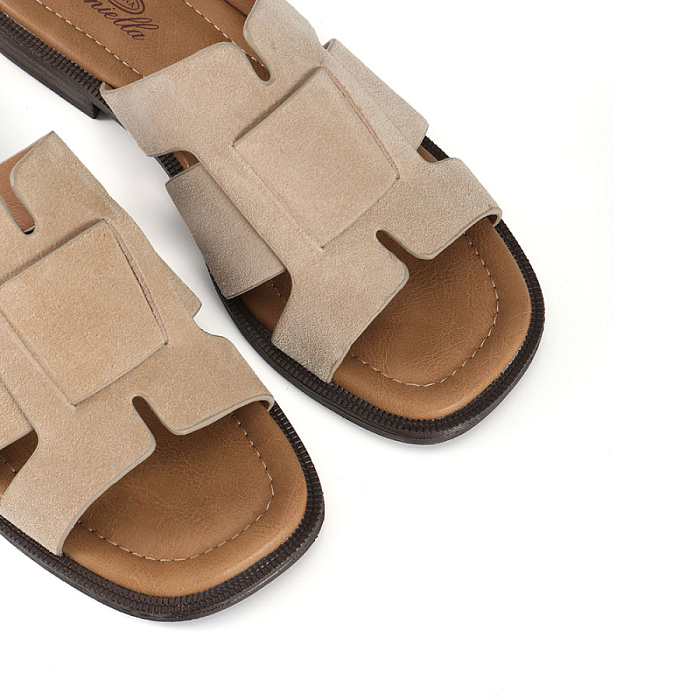 Женские шлепанцы Donna Daniella  бежевые, артикул ALS25-HWLC3-035-3