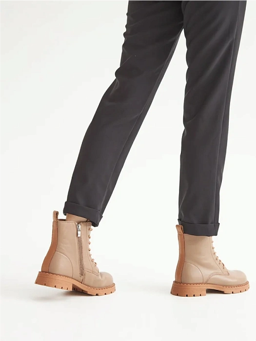 Женские берцы Donna Daniella  бежевые, артикул DH-W24-WLM3-5992-2