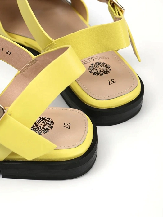 Женские сандалии FEDERICA RODARI желтые, артикул 7E-3H914-802-S43