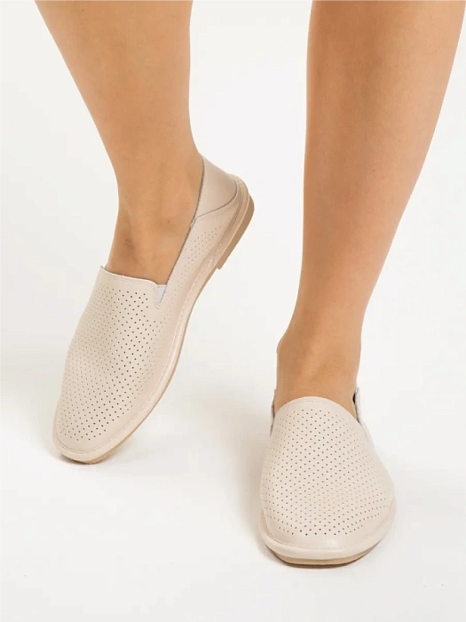 Женские слипоны SOFIA-ALEXANDRA бежевые, артикул 51-TPO1-18-111