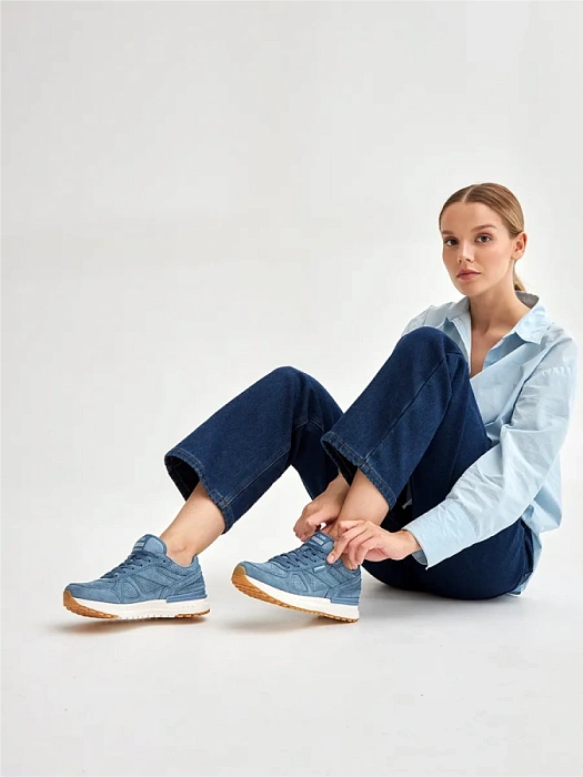 Женские кроссовки STROBBS голубые, артикул F7530-10