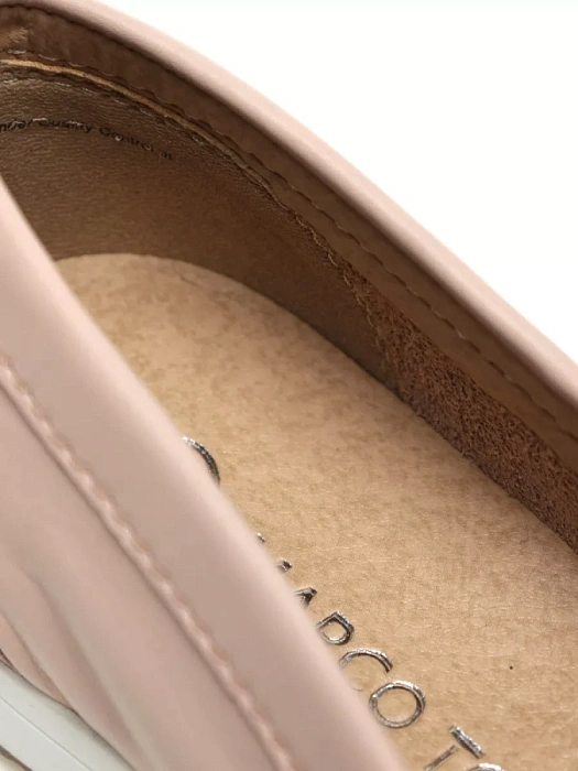 Женские мокасины MARCO TOZZI бежевые, артикул 2-24600-42-408