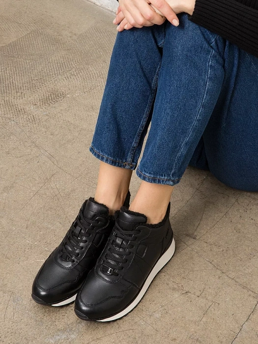 Женские ботинки basic eObuv черные, артикул 9-76220-41-022