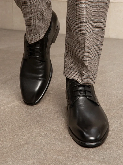 Мужские туфли BRUNO RENZONI  черные, артикул 24242-457-C515