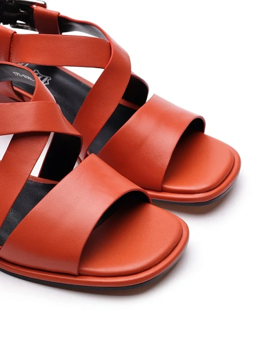 Женские босоножки  FEDERICA RODARI рыжие, артикул 17E-K560-A106-493A