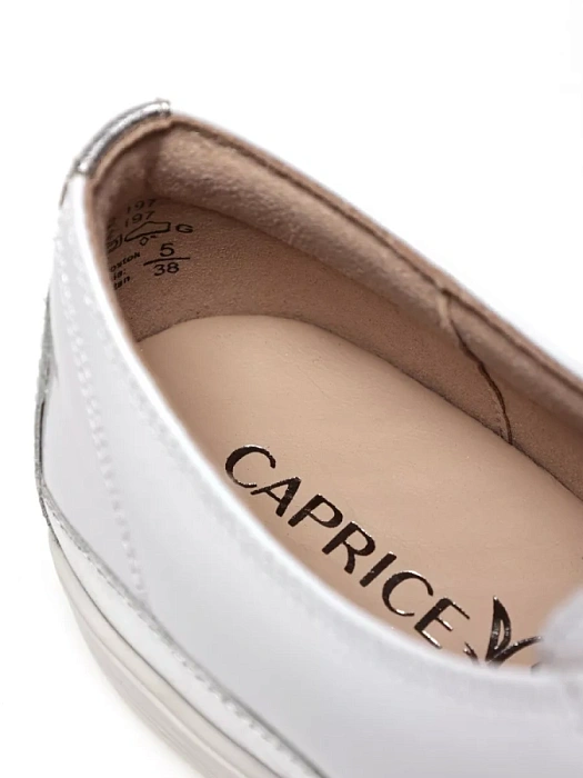 Женские кеды CAPRICE белые, артикул 9-23654-42-197