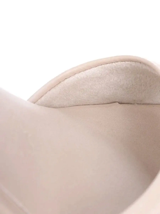 Женские босоножки  MARCO TOZZI бежевые, артикул 2-2-28021-20-403