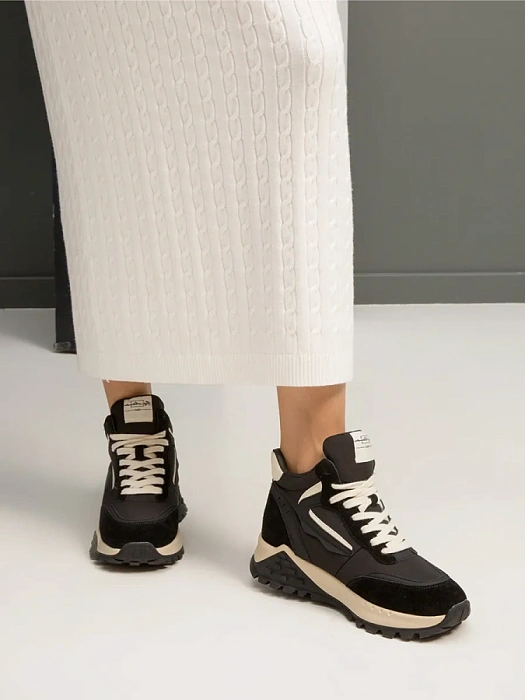 Женские кроссовки SOFIA-ALEXANDRA черные, артикул SA14525-WN/8